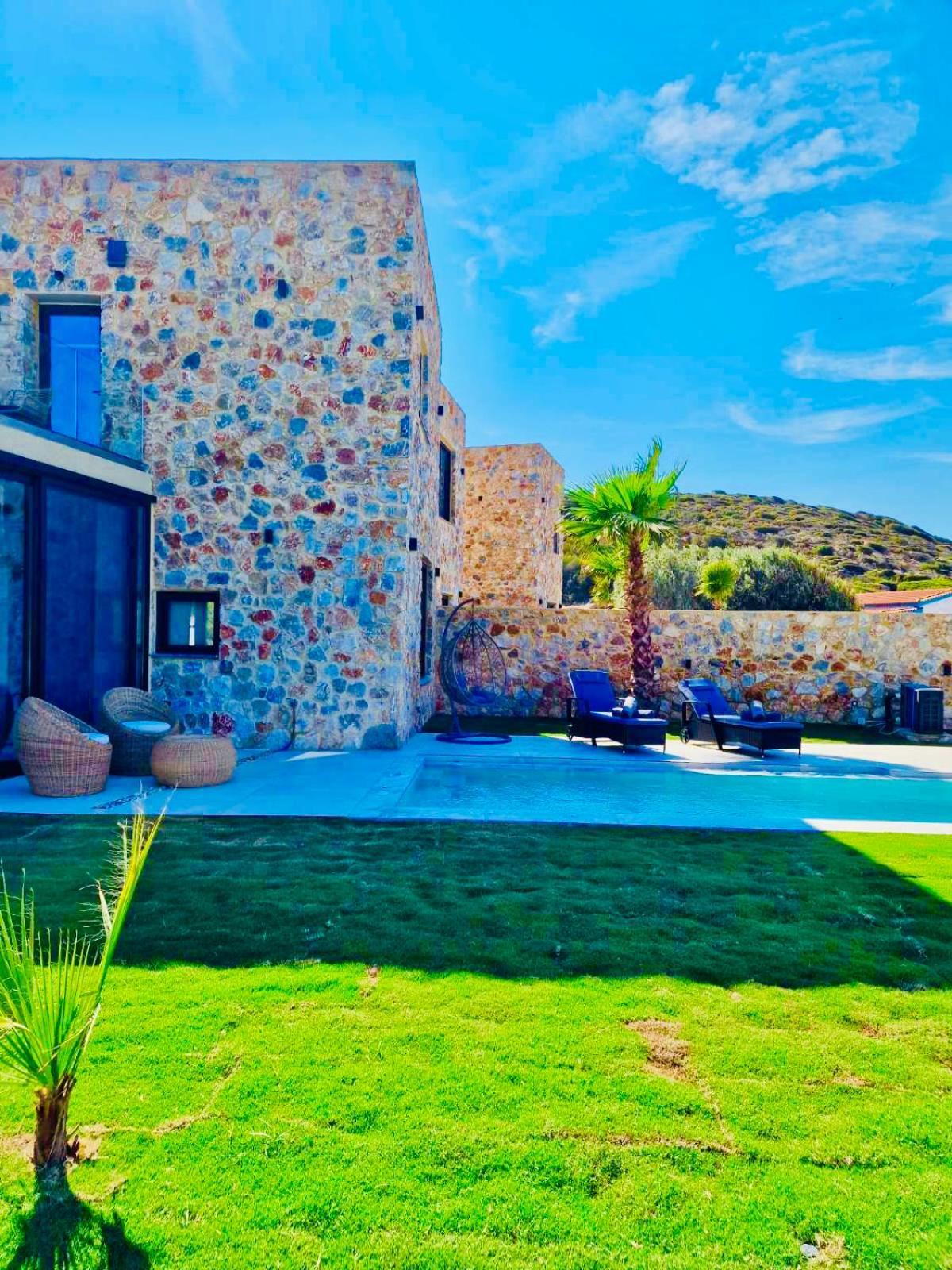 Norte Luxury * Agioi Apostoloi (Evia)